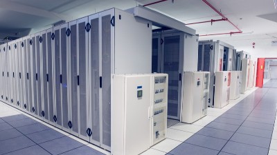 800G光模塊在AI算力中心的作用？深度解析