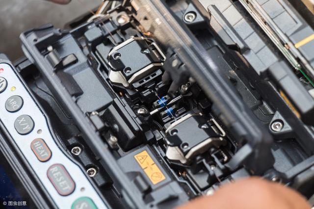 光纖熔接機(jī) 光纖熔接機(jī)