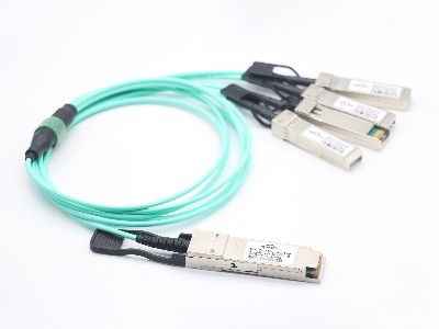 40G QSFP+轉(zhuǎn)10G SFP+ AOC