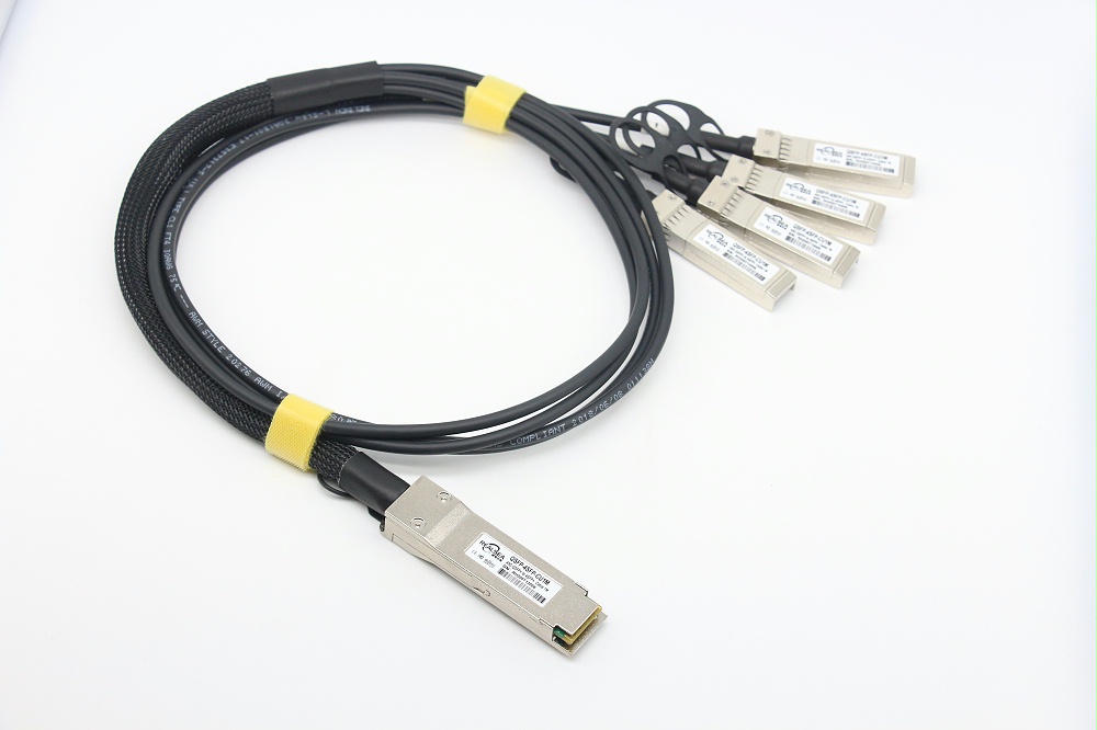 40G QSFP+ 轉(zhuǎn) 10G SFP+ DAC QSFP+轉(zhuǎn)4SFP+
