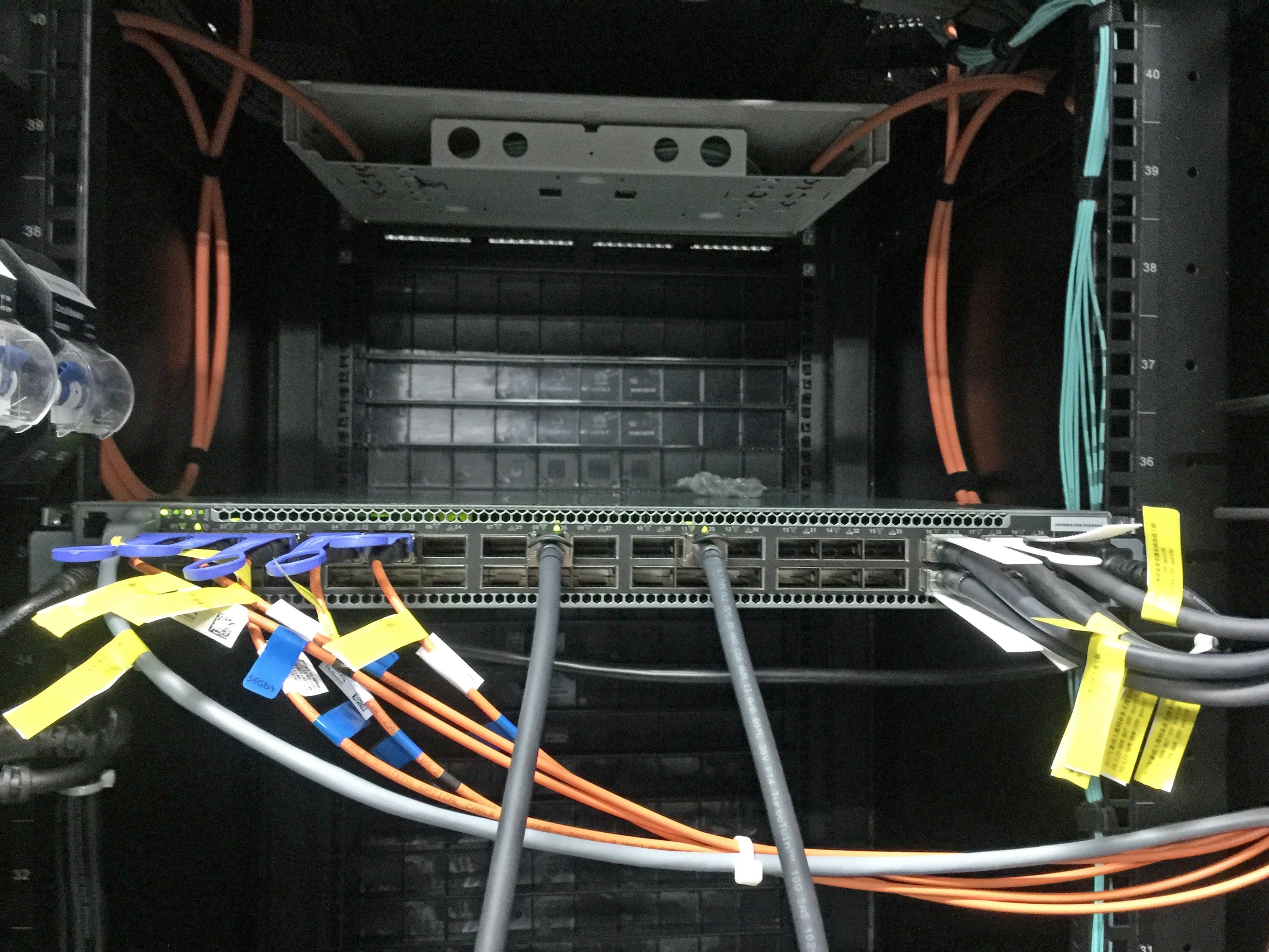 IDC數(shù)據(jù)中興10G網(wǎng)絡(luò)系統(tǒng)布線高性價(jià)比選擇？——睿海光電告訴你